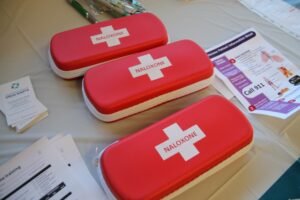 Sault emergency doctors now distributing naloxone kits