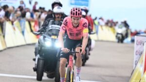 "I'm going into the Tour with high ambitions and big goals" – Neilson Powless hopes to forget disastrous spring at the Tour de France – CyclingUpToDate.com