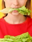 ​5 benefits of a vegetarian diet and 5 vitamins it’s lacking in