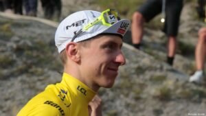 “At home he’s just a normal guy who does his own laundry and makes dinner” – Urska Zigart on how Tadej Pogacar stays down to earth despite immense success