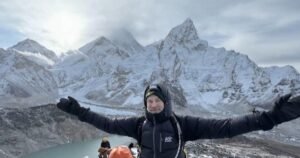 No Yeti's Found: KWWL sportscaster Mark Woodley glimpses the top of the world hiking the Himalayas – kwwl.com