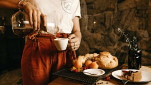 The Problem with Cutting Carbs in the Evening