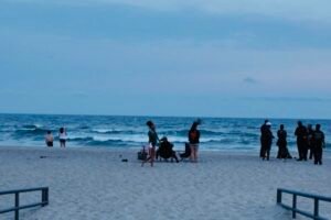 Editorial | Rockaways drownings should lead to greater swim safety training, more lifeguards Editorial | Rockaways drownings should lead to greater swim safety training, more lifeguards