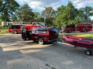 Good Samaritan rescues 13-year-old struggling to swim in the East Fork of the White River – Indianapolis News | Indiana Weather | Indiana Traffic