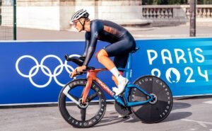 Paris Olympics time trial race day notes – Rain a factor, huge chainrings and high speeds expected