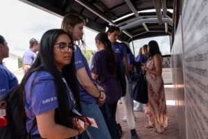 TCU medical students brave summer heat to experience barriers to health care access TCU medical students brave summer heat to experience barriers to health care access
