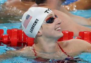 Paris Olympics 2024: Swimming live updates, schedule, results as Katie Ledecky goes for gold in her first event at the Summer Games – Yahoo Sports