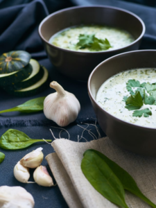 Healthy Spinach And Garlic Soup Recipe – News18