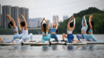 Shenyang yoga teachers flex and stretch on paddleboards – CGTN Shenyang yoga teachers flex and stretch on paddleboards – CGTN