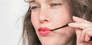 Undigested fruit, chewing gum and hair – the stony masses that might be growing in your stomach