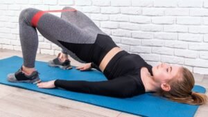 Ditch sit-ups — you just need a resistance band and these 5 exercises to build a stronger core Ditch sit-ups — you just need a resistance band and these 5 exercises to build a stronger core