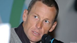 Jerome Pineau lashes out at Lance Armstrong for recommending Pogacar to keep low profile: “He was arrogance personified, he should keep his mouth shut”