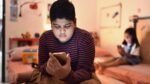 Excessive screen time causing dry eye disease in school children, new study finds
