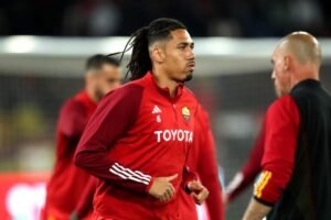 Chris Smalling still struggling with fitness issues